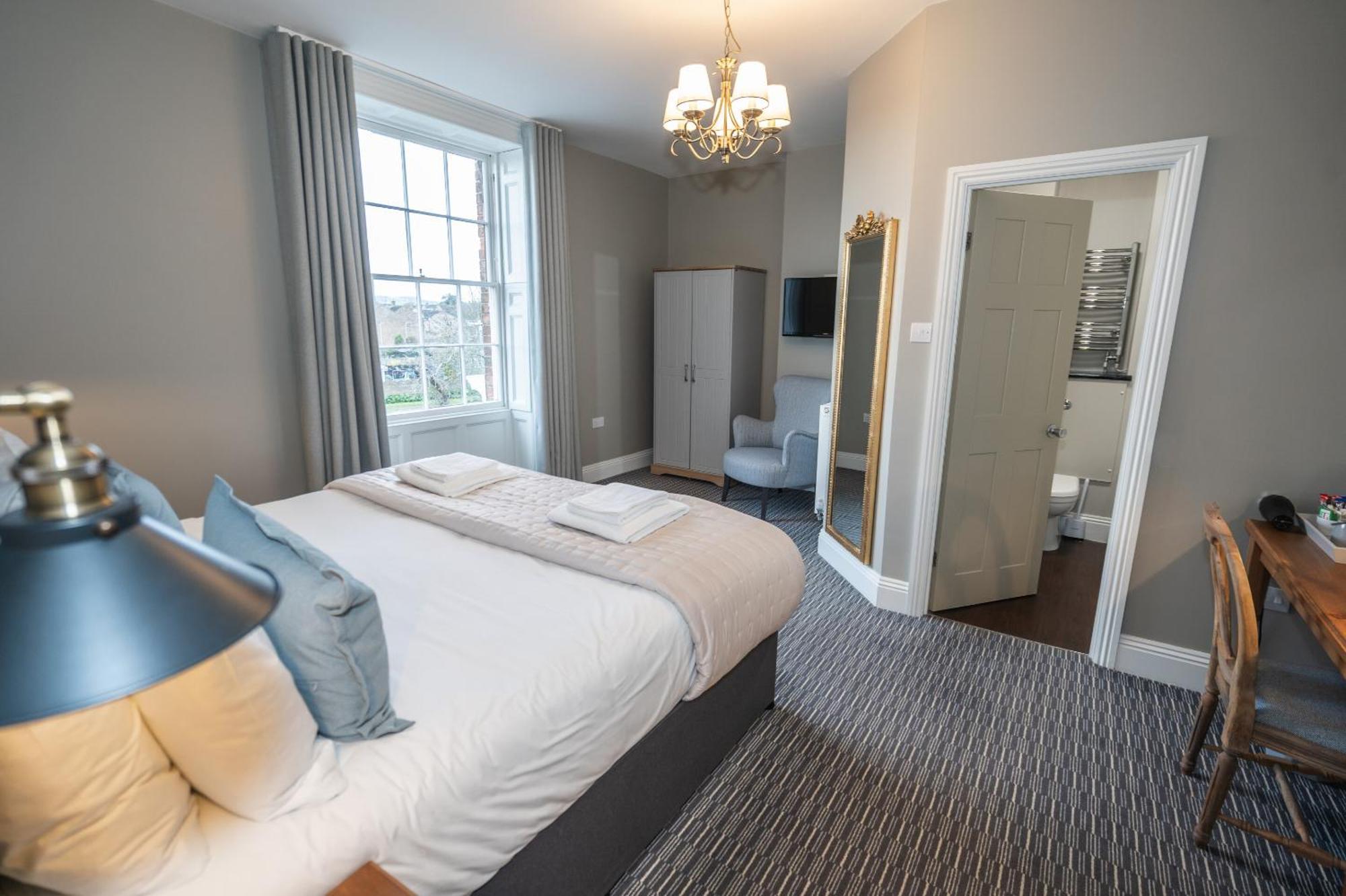 The Lazy Goose - Coffee House & Bedrooms Claypits Chambre photo